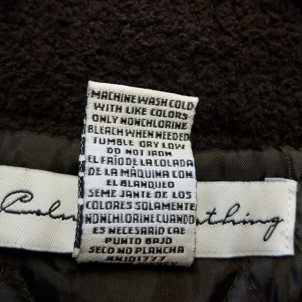 Vest - Picture 4 of 5